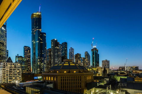 Auguste, Melbourne CBD Private Accommodation With Parking - Accommodation Yamba 15