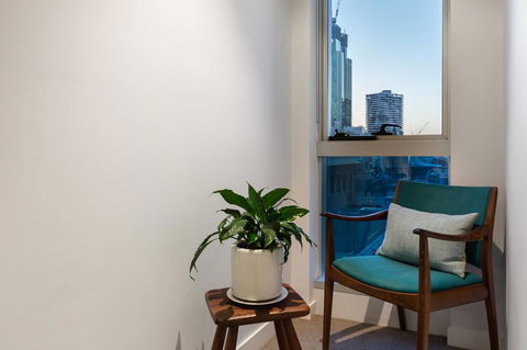 Auguste, Melbourne CBD Private Accommodation With Parking - Accommodation Yamba 8
