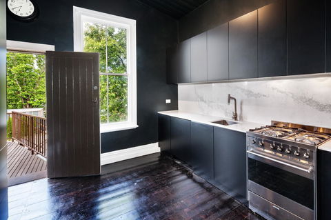 Lascelles Ballarat - Accommodation Yamba 6