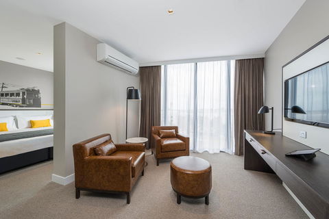 Peppers Docklands - Accommodation Yamba 28