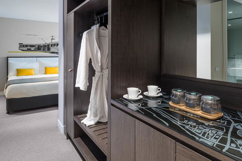 Peppers Docklands - Accommodation Yamba 23
