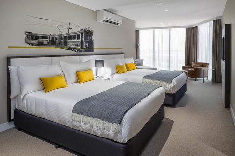 Peppers Docklands - Accommodation Yamba 7