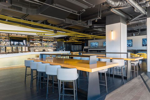 Peppers Docklands - Accommodation Yamba 42