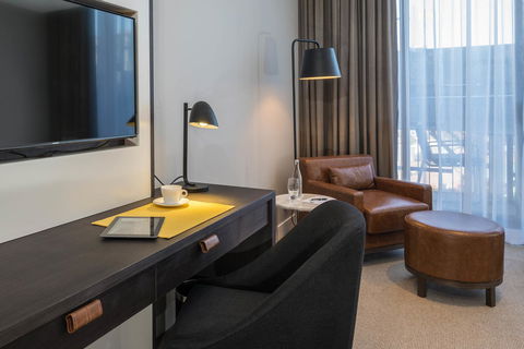 Peppers Docklands - Accommodation Yamba 19