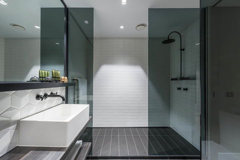 Peppers Docklands - Accommodation Yamba 21