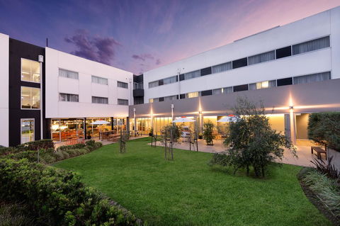 Atura Dandenong - Accommodation Yamba 21
