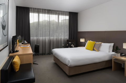 Atura Dandenong - Accommodation Yamba 1