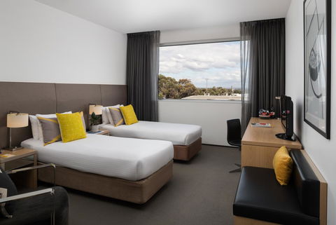 Atura Dandenong - Accommodation Yamba 2