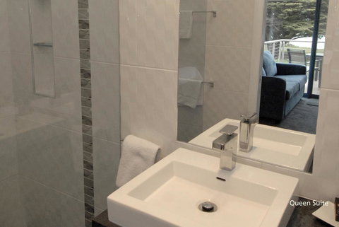 Seascape Accommodation - Accommodation Yamba 9