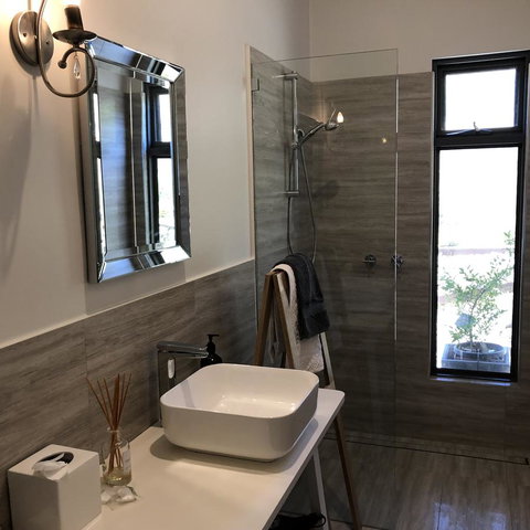 Saje\'s House & Pod - Accommodation Yamba 7