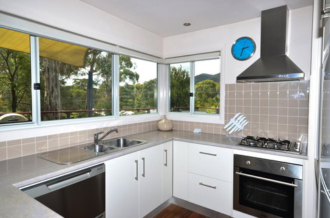 Blue Ridge Retreat - Accommodation Yamba 8