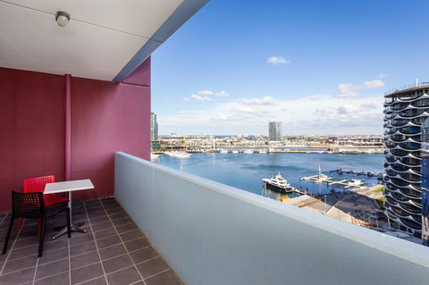 Accent Accommodation@Docklands - Accommodation Yamba 1
