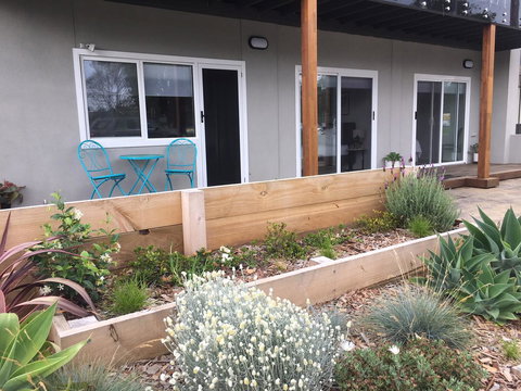 The Wheelhouse - 2BR Waterfront Apt In Town - Accommodation Yamba 19