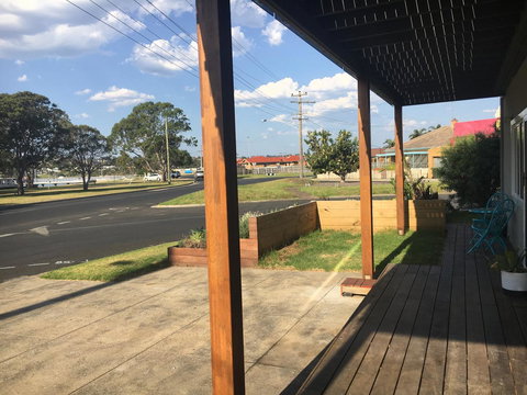 The Wheelhouse - 2BR Waterfront Apt In Town - Accommodation Yamba 18
