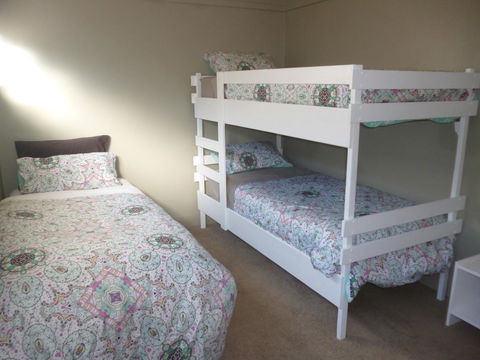 HogmortHomes Neale Street - Accommodation Yamba 5