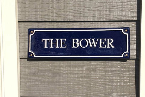 The Bower@ Kings Cottage - Accommodation Yamba 0
