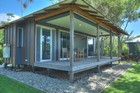 The Bungalows - Accommodation Yamba 2