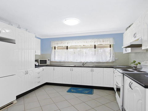The Burra Break - 3 Minute Walk To Beach Access - Accommodation Yamba 2