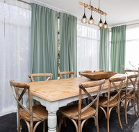 The Byng House Grand and Central Entertain 12 - Accommodation Yamba