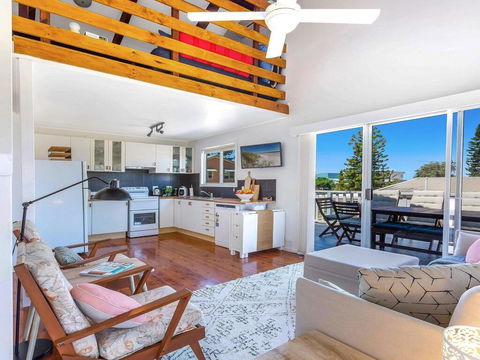 The Chalet At Callala Beach - Beach House Character - Accommodation Yamba 0