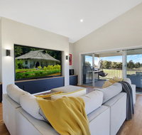 The Clubhouse on Black Bull - Accommodation Yamba