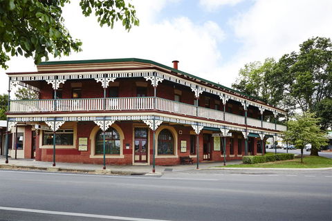The Daylesford Hotel - Accommodation Yamba 1