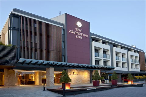 The Executive Inn, Newcastle - Accommodation Yamba 1