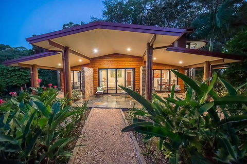 The Figs Byron - Accommodation Yamba 0