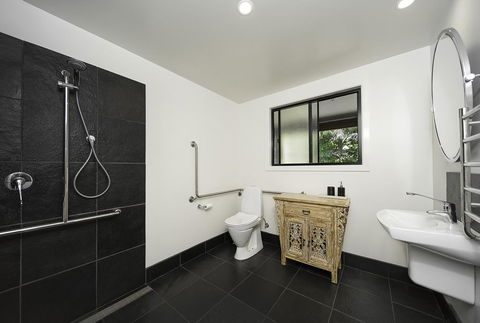 The Figs Byron - Accommodation Yamba 3