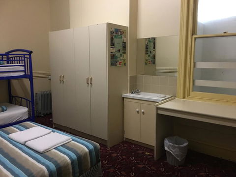 The Formby Hotel - Accommodation Yamba 1