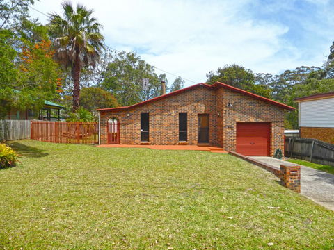 The Happy Shack @ Callala Bay - Accommodation Yamba 0