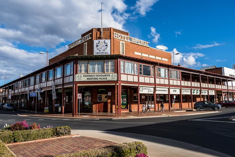 The Imperial Hotel - Accommodation Yamba 0