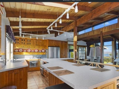 The Lodge - Accommodation Yamba 0