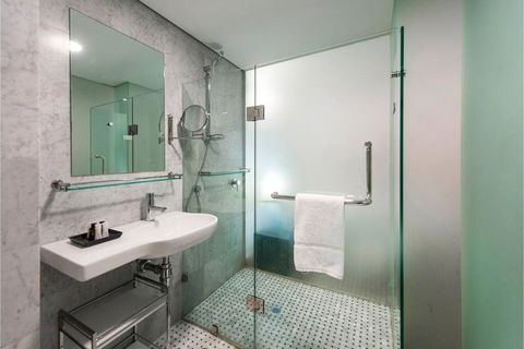 The Nest - Spacious Studio On Newcastle St With Roof Terrace - Accommodation Yamba 2