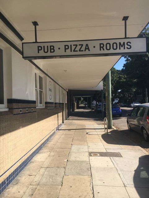 The Oriental Hotel - Accommodation Yamba 0