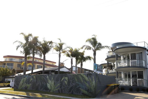 The Palms Apartments - Accommodation Yamba 3