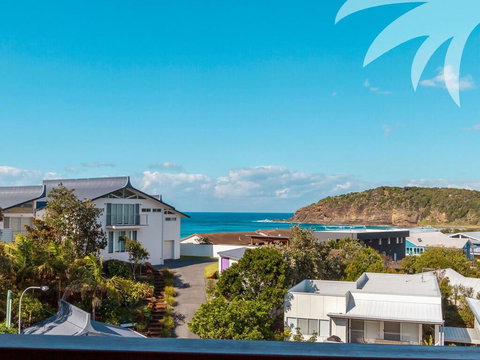 The Pole House - Accommodation Yamba 0