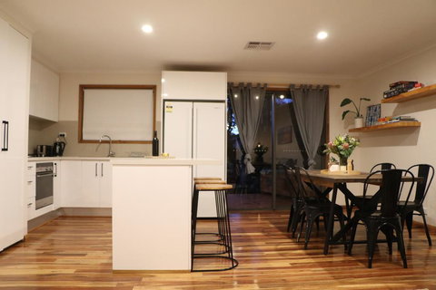 The Salty Gum - Maslin Beach - Accommodation Yamba 3