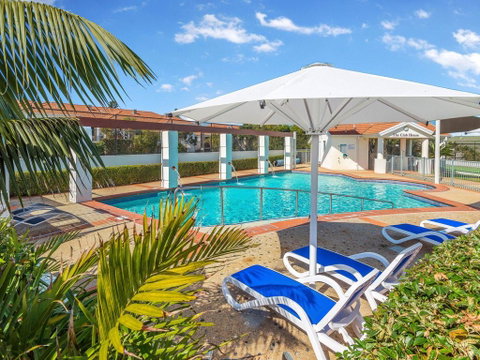 The Sands 51 - A Beach Escape - Accommodation Yamba 0