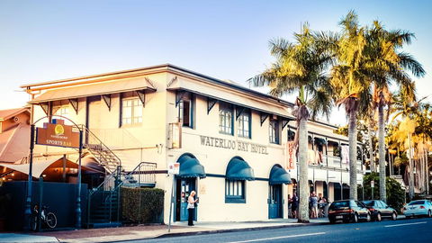 The Waterloo Bay Hotel - Accommodation Yamba 0