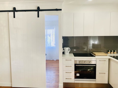 The White Picket Fence - Accommodation Yamba 2