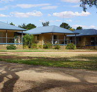 Tooleybuc River Retreat Villas - Accommodation Yamba
