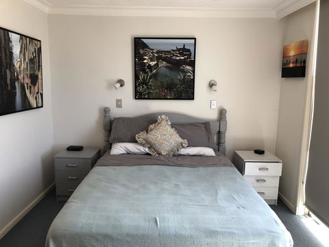 Toowoon Bay Beachfront Apartment - Accommodation Yamba 3
