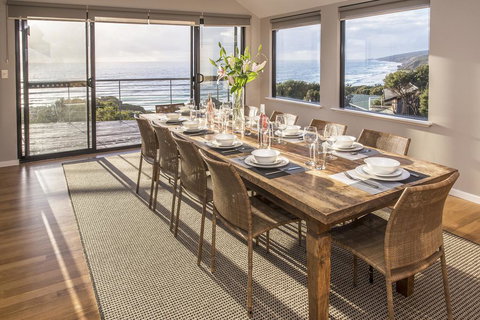 Top Of The Hill - Accommodation Yamba 2