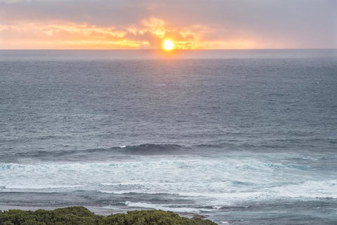 Top Of The Hill - Accommodation Yamba 1