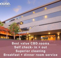Townhouse Hotel - Accommodation Yamba