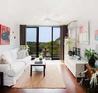 Treetop Retreat Five Minute Stroll To The Beach - Accommodation Yamba