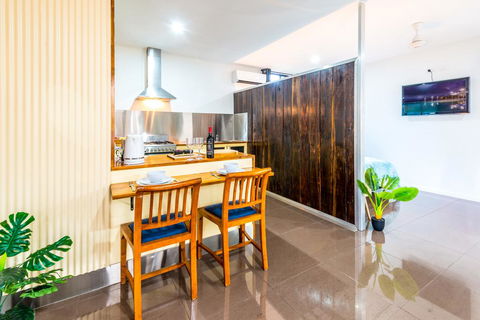 Tropic Studio, A Unique Hidden Gem! - Accommodation Yamba 3