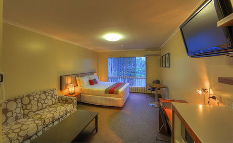 Tropixx Motel & Restaurant - Accommodation Yamba 2