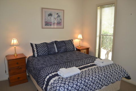 Ulmara Unit 1 - Accommodation Yamba 3